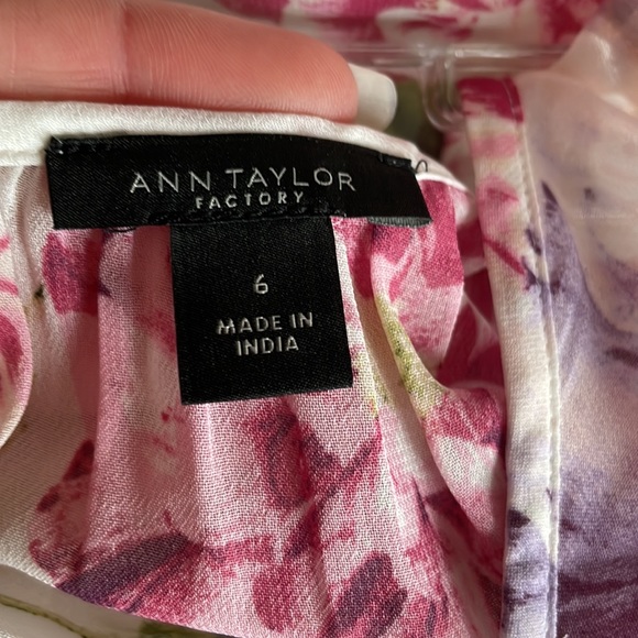 Floral Anne Taylor Factory Dress - Picture 3 of 6